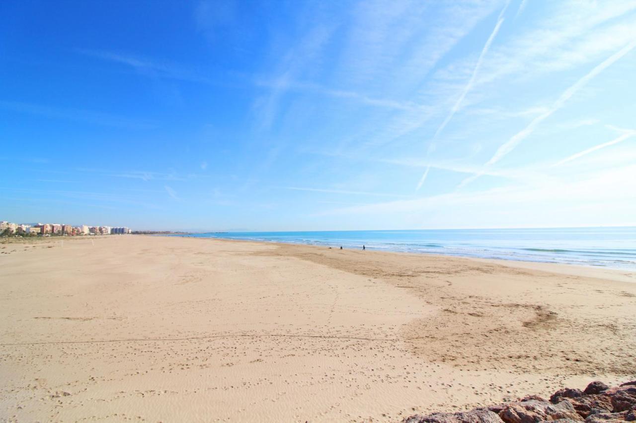 Global Properties, Moderno Apartamento A 3 Minutos De La Playa Пуэтро-де-Сагунто Экстерьер фото